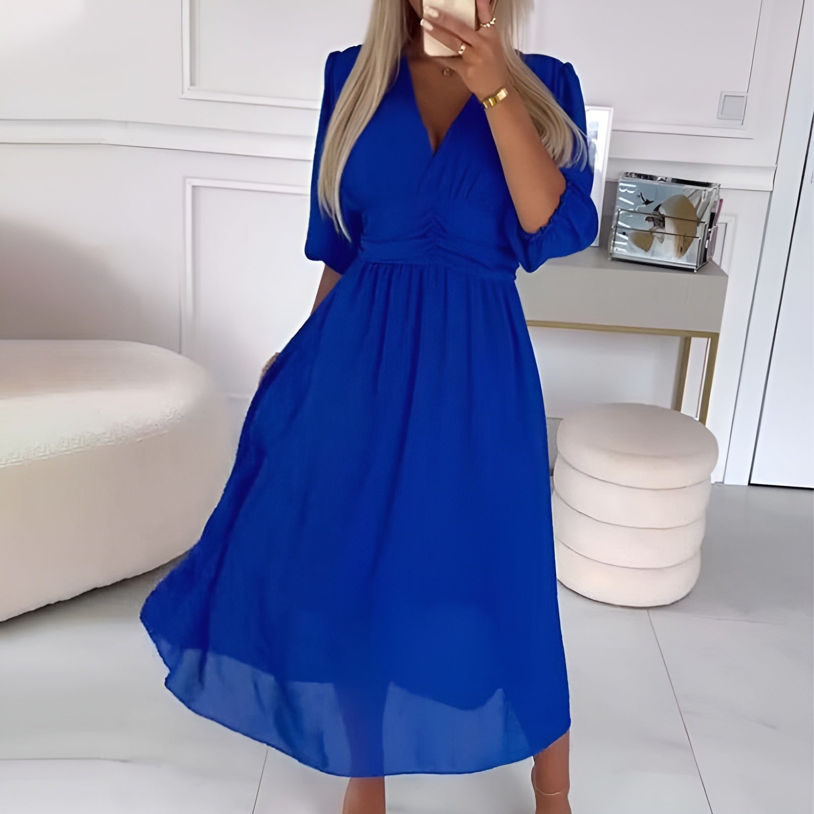 Adéla | Graceful Chiffon Dress in a Light Design