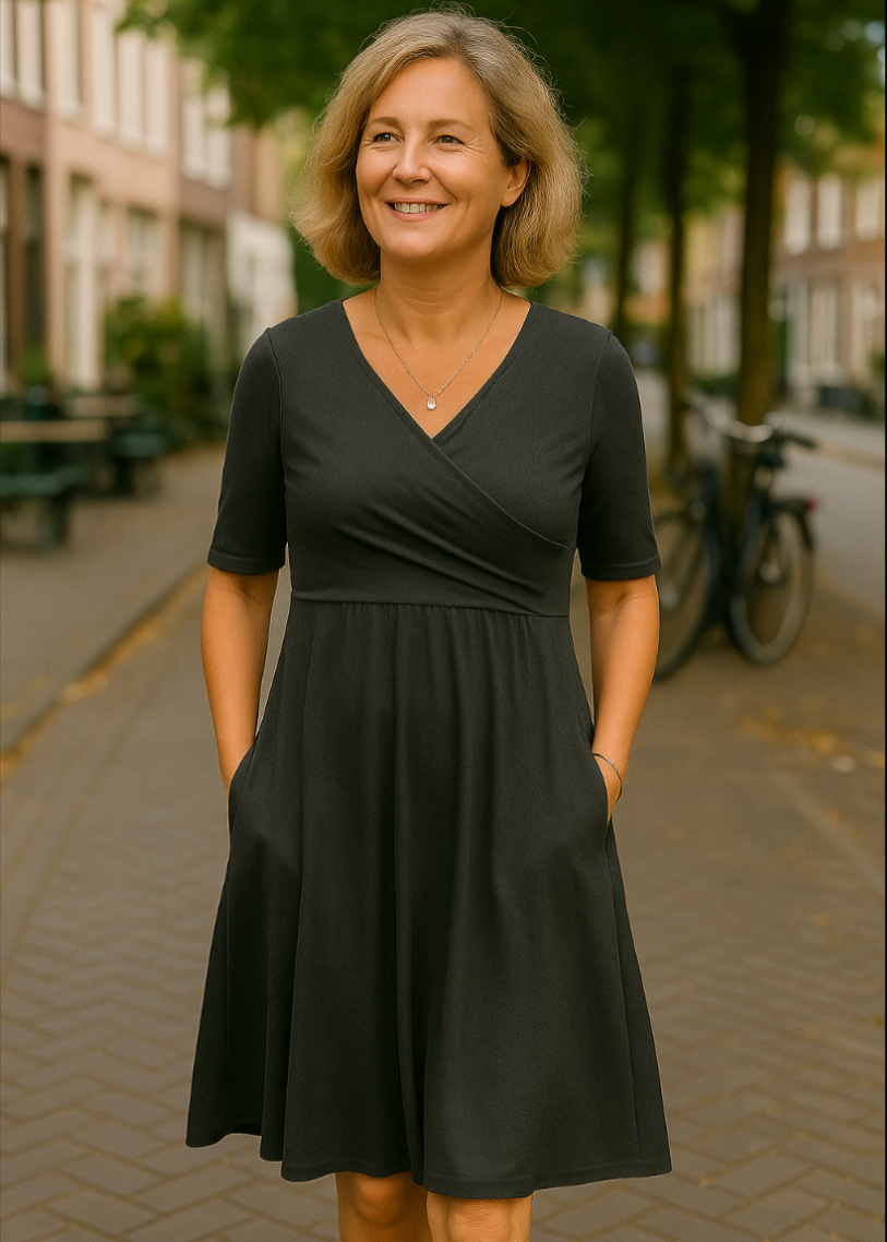 Victoria Elegance Dress