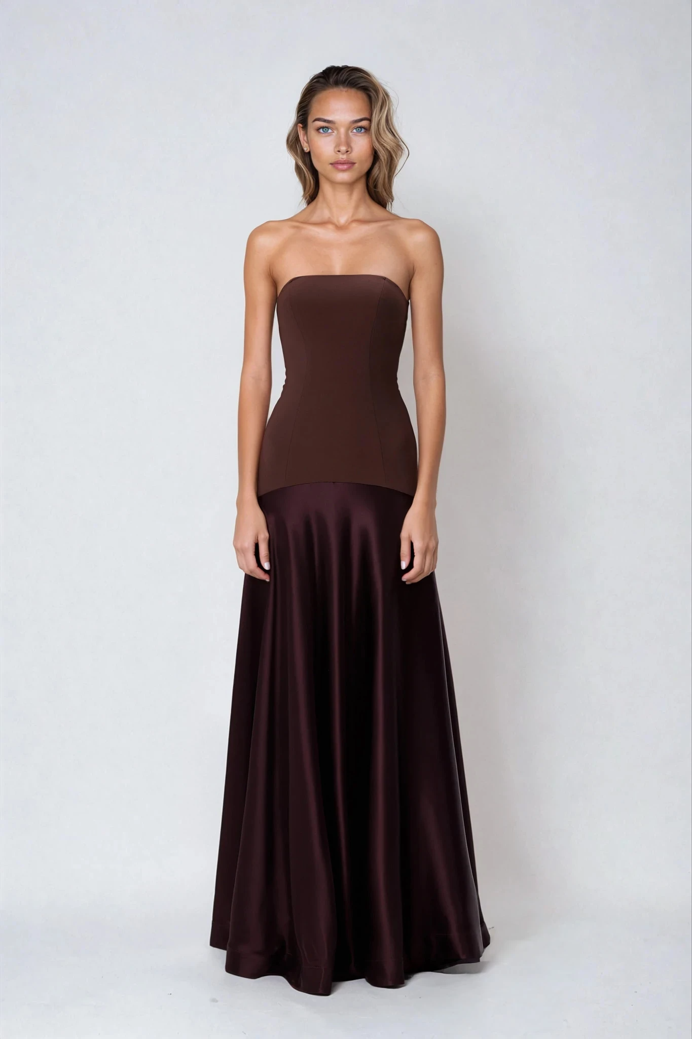 Lunaria | Sophisticated Contour Dress