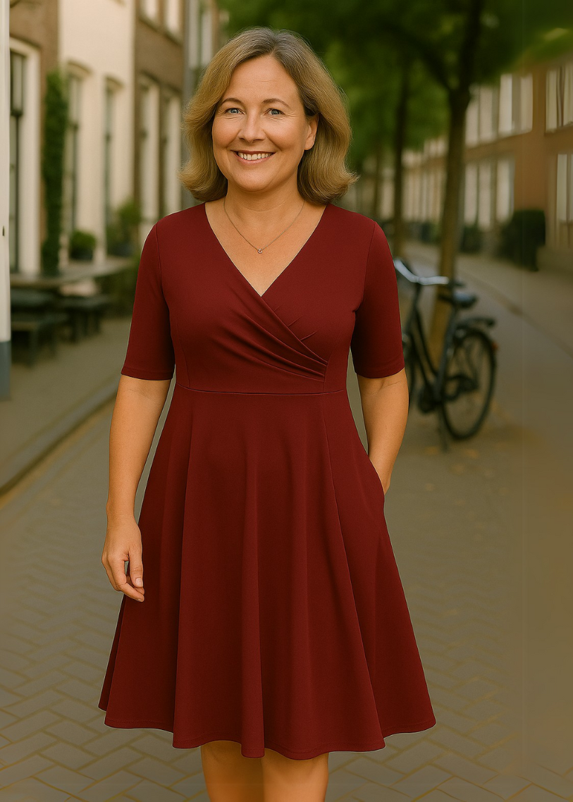 Victoria Elegance Dress